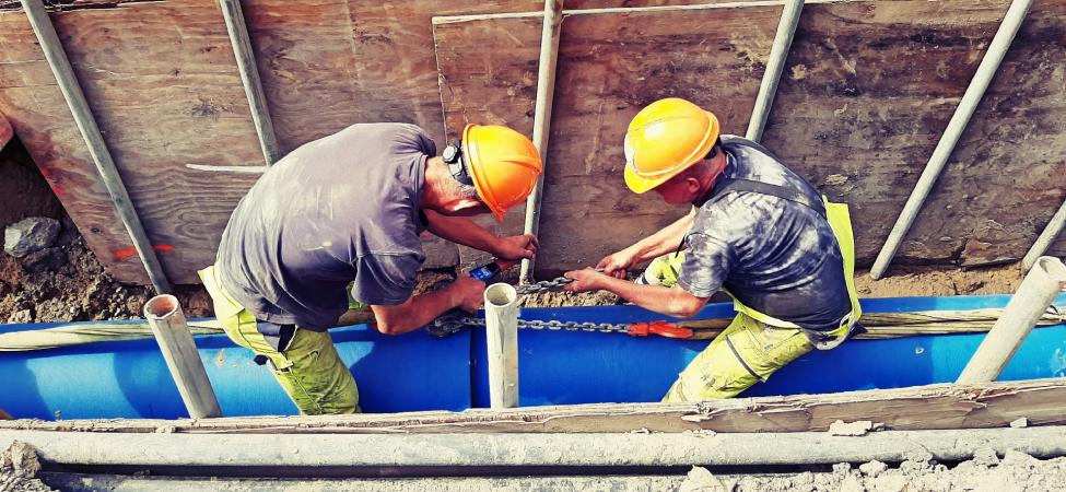 Herstellen waterleiding Lo-Reninge